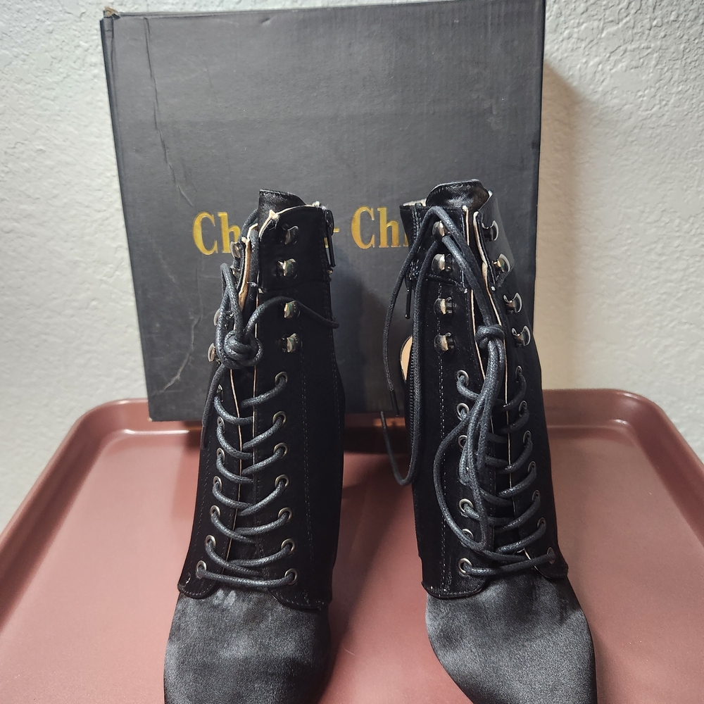 Black Lace-Up Ankle Boots open heel